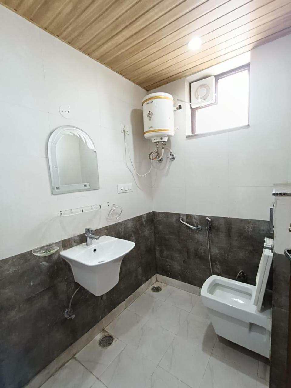 Mulmul By Westay Gurgaon Buitenkant foto